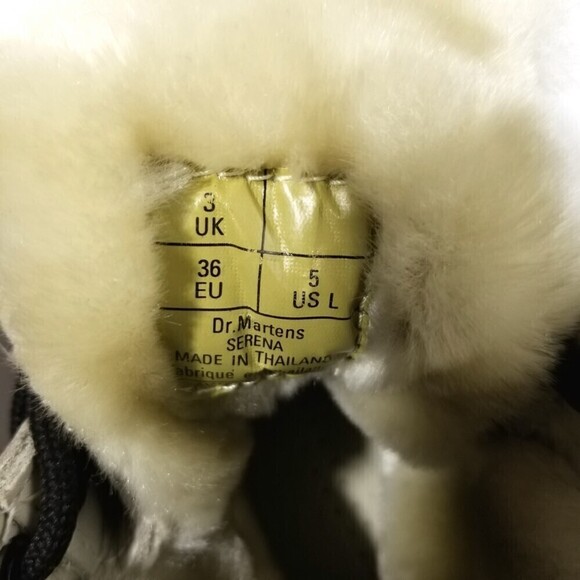 Dr. Martens 1460 Serena White Fur Lined Ankle High Top Platform Boots Gorpcore 5 - Picture 4 of 10